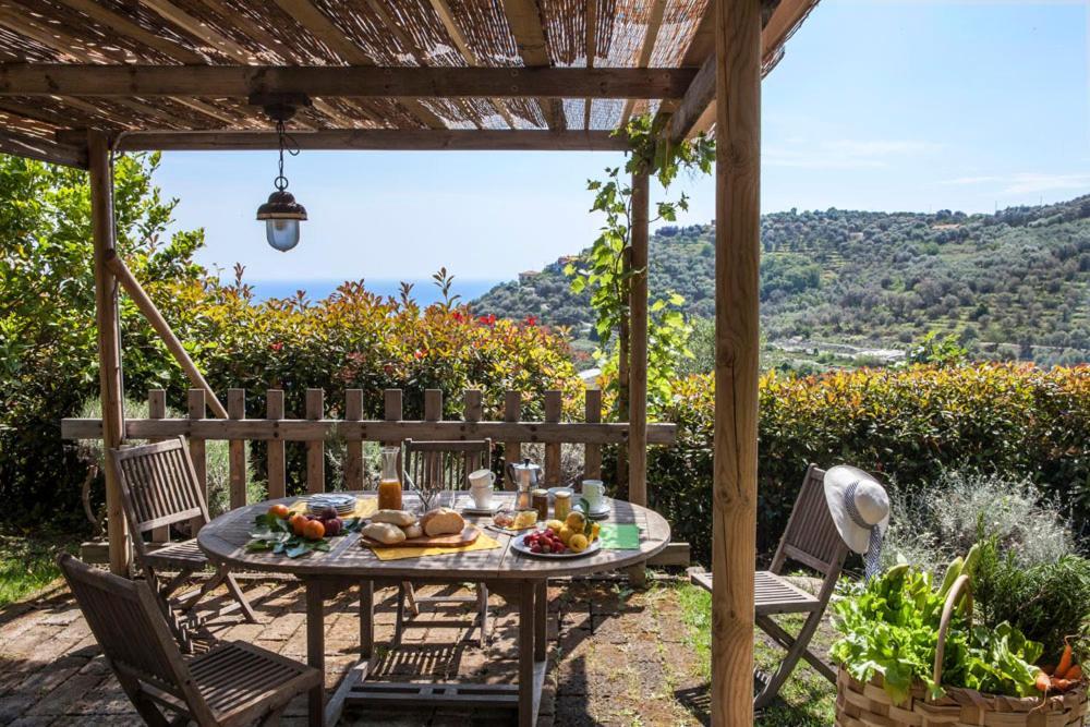 Farm stay Uliveto Saglietto A Poggi Imperia